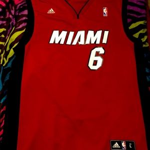 Lebron James Jersey